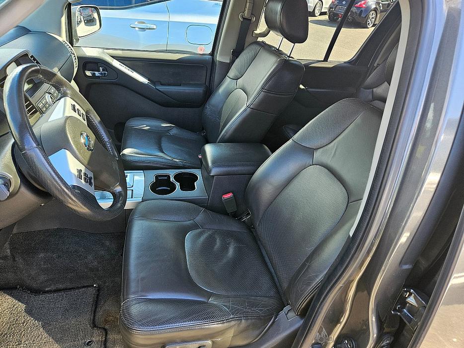 2008 Nissan  Pathfinder LE display photo