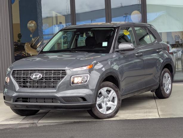 2024 Hyundai Venue Essential - No Accidents, Heated Seats image 1
