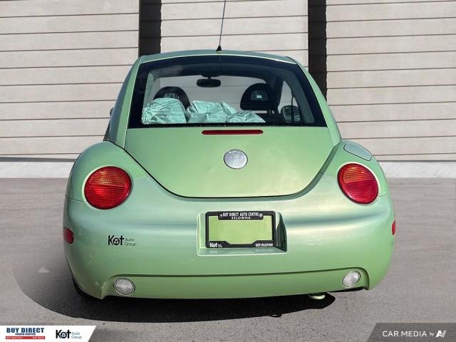 2002 Volkswagen New Beetle GLS MANUAL, FABRIC SEATS, TWO DOORS, AUTO WINDOWS, CD display photo