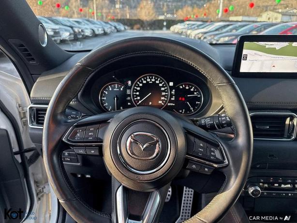 2022 Mazda CX-5 Signature REAR CROSS TRAFFIC! BLINDSPOT! image 6