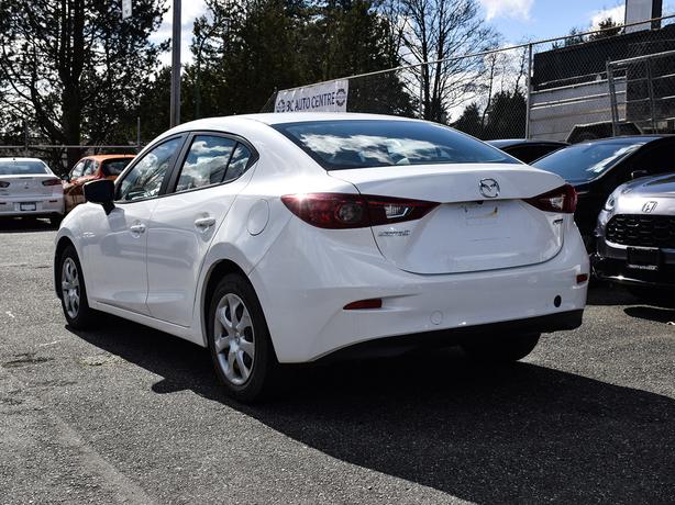 2018 Mazda MAZDA3 4-DOOR GX - Manual Transmission, BlueTooth image 3