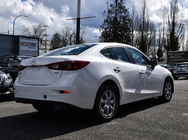 2018 Mazda MAZDA3 4-DOOR GX - Manual Transmission, BlueTooth image 5