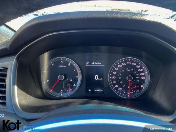 2018 Hyundai Sonata Sport -4 BRAND NEW TIRES! SLEEK RIDE! FINANCING AVAILABLE!! image 8