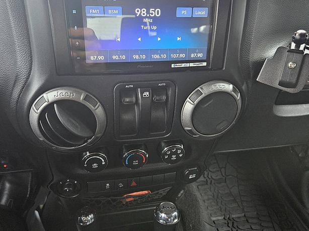2015 Jeep  Wrangler Willys Wheeler image 6