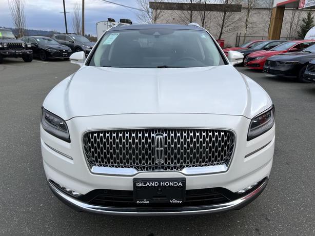 2022 Lincoln Nautilus Reserve image 2