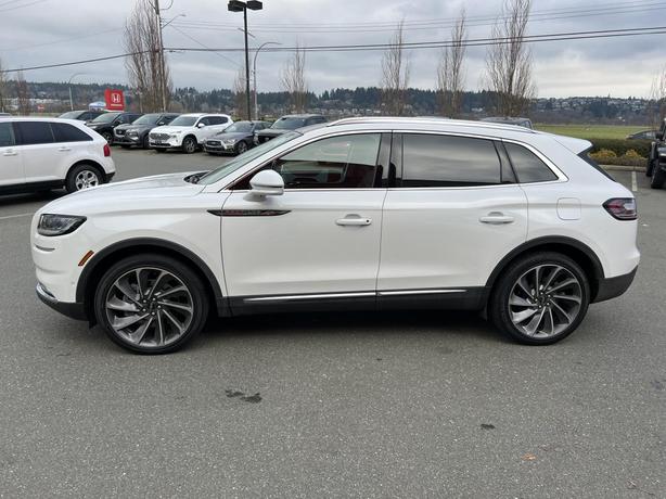 2022 Lincoln Nautilus Reserve image 4