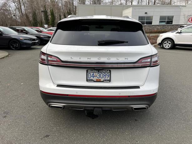 2022 Lincoln Nautilus Reserve image 6