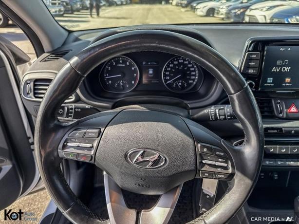 2019 Hyundai Elantra GT Preferred APPLE CARPLAY! ANDROID AUTO! HEATED SEATS! BAC image 7