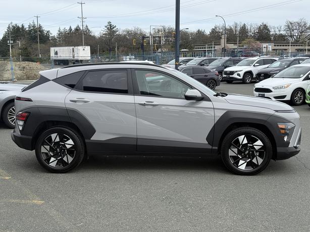 2024 Hyundai Kona Preferred FWD - Air Conditioning & ABS Brakes image 5