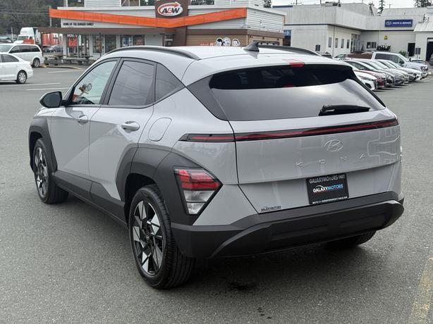 2024 Hyundai Kona Preferred FWD - Air Conditioning & ABS Brakes image 7