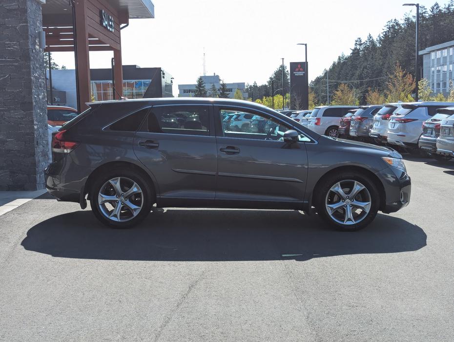 2013 Toyota Venza - No Accidents, SXM Radio, Bluetooth display photo
