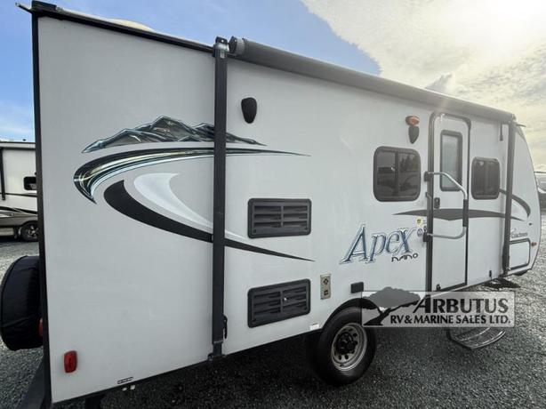 Used 2015 Coachmen RV Apex Ultra-Lite 191RBS image 4