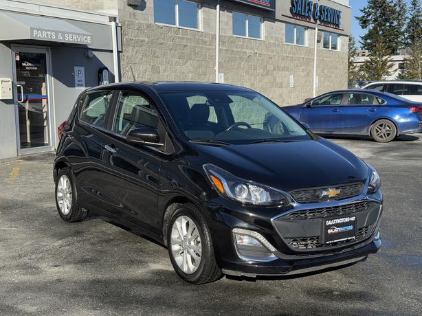 2021 Chevrolet Spark 2LT- Heated Seats, OnStar, Moonroof & Park Assist image 4