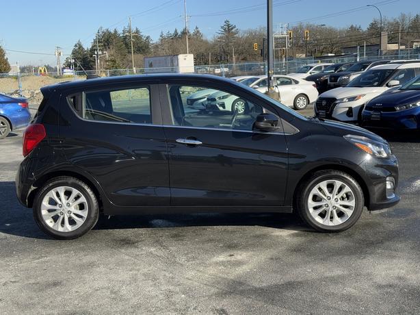 2021 Chevrolet Spark 2LT- Heated Seats, OnStar, Moonroof & Park Assist image 5