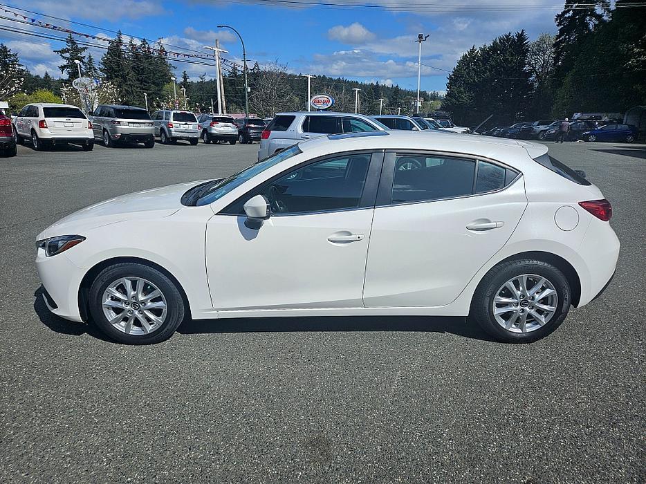 2016 Mazda  Mazda3 i Touring display photo