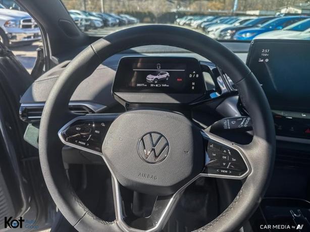 2023 Volkswagen ID.4 Pro ONE OWNER! NO ACCIDENT! BLINDSPOT! LANE KEEP ASSIST! image 7
