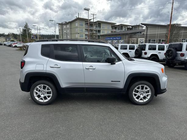 2020 Jeep Renegade Sport image 6