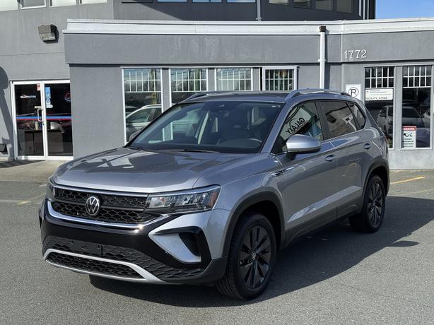 2024 Volkswagen Taos Comfortline - Dual A/C, Heated Mirrors&Leatherette image 1