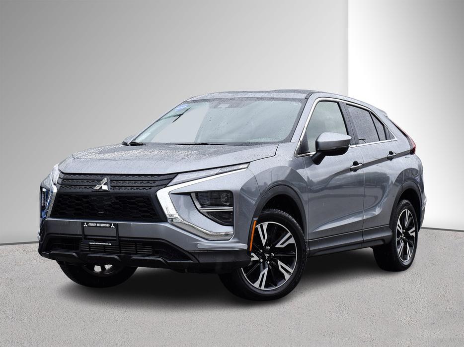 2024 Mitsubishi Eclipse Cross ES - Heated Seats, Apple Carplay/Android Auto display photo