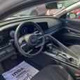 2023 Hyundai Elantra Preferred thumbnail image 6