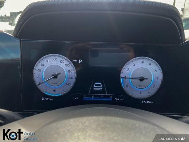 2023 Hyundai Elantra Preferred image 8