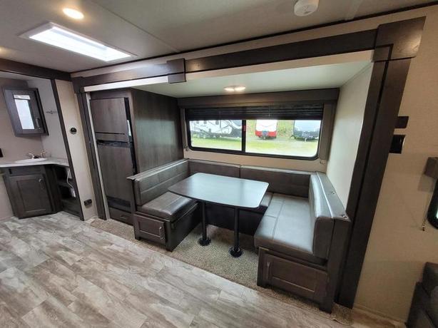 2022 Grand Design Transcend 251BH image 7