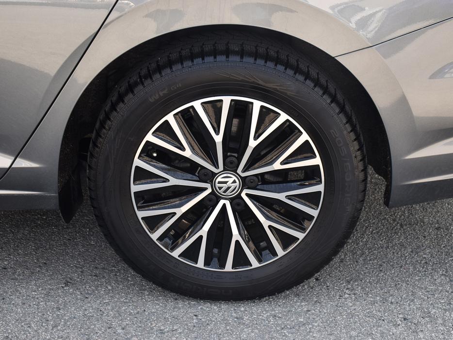 2020 Volkswagen Jetta Comfortline - Heated Seats, BlueTooth display photo