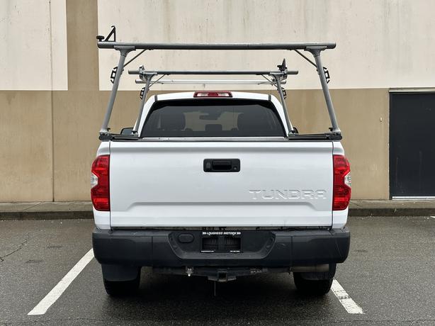 2018 Toyota Tundra image 5