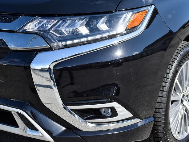 2020 Mitsubishi Outlander PHEV GT - Sunroof, Leather, Power Liftgate, 360 Camera image 8