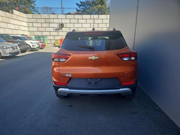 2022 Chevrolet TrailBlazer LT | No Reported Accidents! image 5