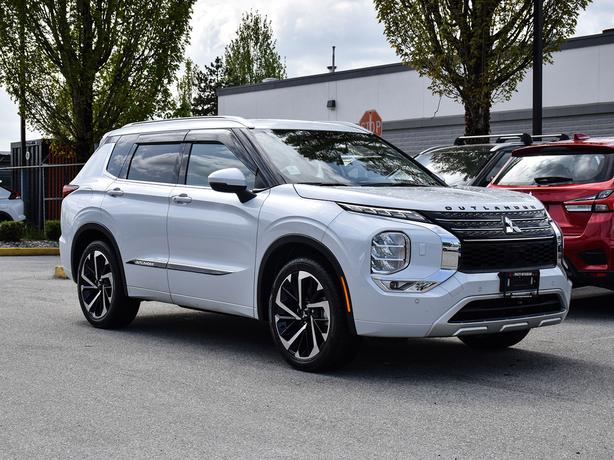 2023 Mitsubishi Outlander GT - No Accidents, One Owner, 360 Cams, Navi image 6