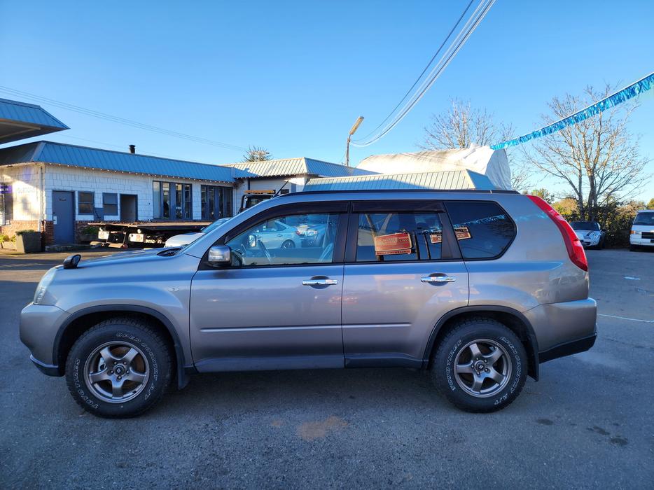2008 Nissan X-TraIl display photo
