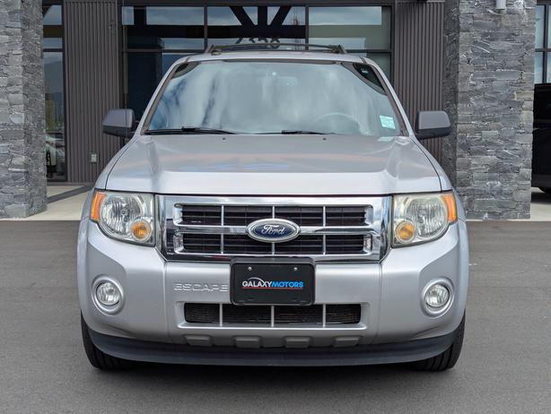 2011 Ford Escape XLT - Low Mileage, AWD image 3