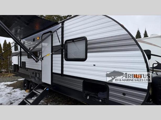 Used 2021 Forest River RV Wildwood X-Lite 243BHXL image 3