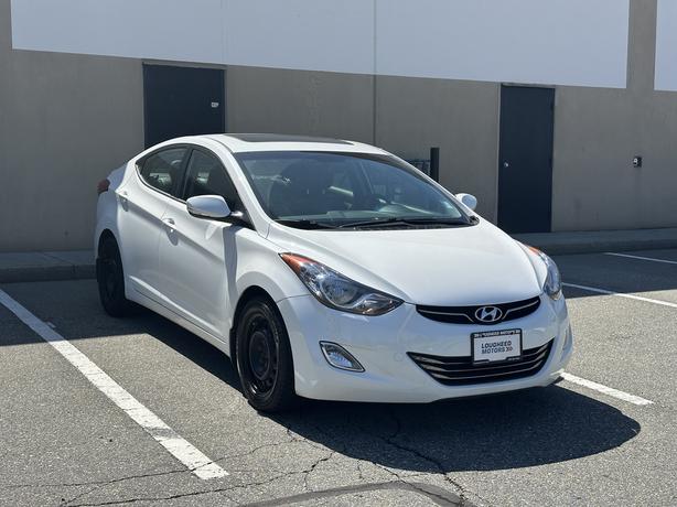 2013 Hyundai Elantra image 1