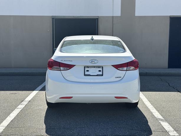 2013 Hyundai Elantra image 5