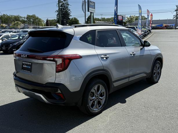 2025 Kia Seltos AWD - Exterior Parking Camera Rear &  Fog Lights image 6
