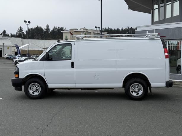 2021 Chevrolet Express Cargo RWD - Traction Control & Parking Camera Rear image 5