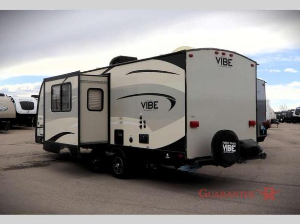Used 2015 Forest River RV Vibe Extreme Lite 236RBS image 6