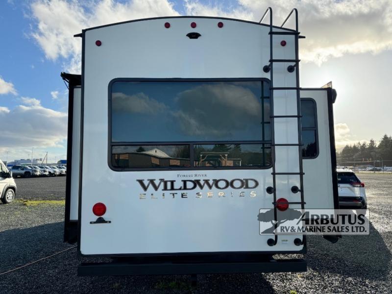Used 2022 Forest River RV Wildwood Heritage Glen Elite Series 34RL display photo