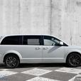 2019 Dodge Grand Caravan GT thumbnail image 4