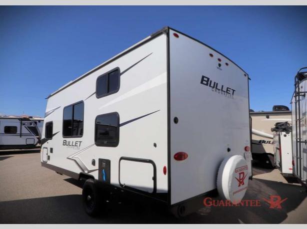 Used 2022 Keystone RV Bullet Crossfire 1700BH image 4
