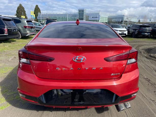 2019 Hyundai Elantra Sport Manual | Sunroof | Heated Seats! image 6