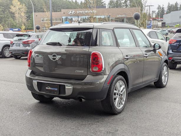 2012 MINI Cooper Countryman Countryman - No Accidents, Sunroof, Heated Seats image 6