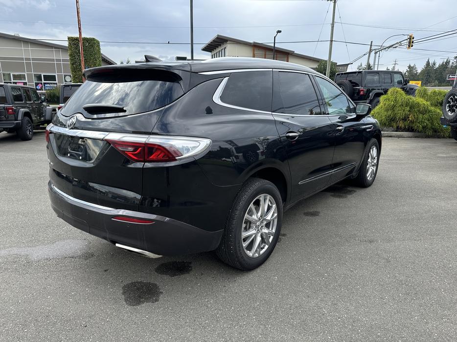 2023 Buick Enclave Essence display photo