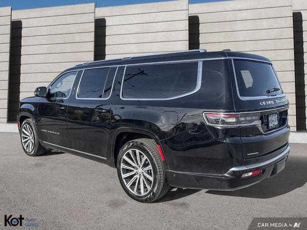 2023 Jeep Grand Wagoneer L image 4