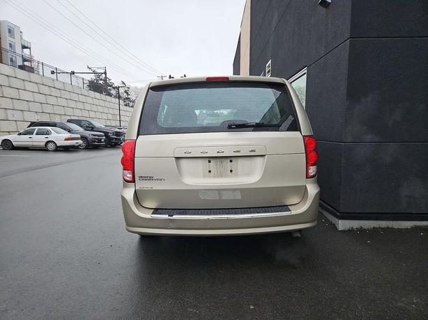 2014 Dodge Grand Caravan 4DR WGN SE | Keyless Entry | No Reported Accidents! image 5