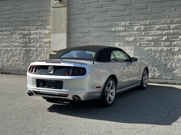 2014 Ford Mustang image 6