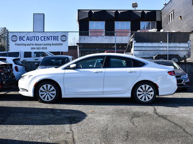 2016 Chrysler 200 LX - No Accidents, Air Conditioning image 2