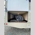 Used 2018 Thor Motor Coach Chateau 28Z thumbnail image 8